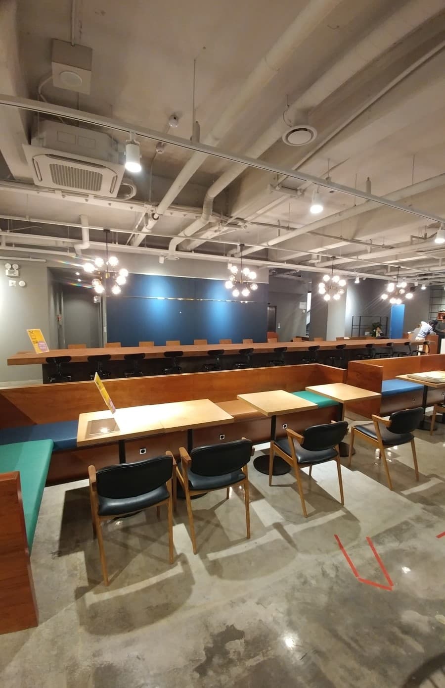 상계동 더숲 북카페 공간 디자인 시공사례 7번째 이미지