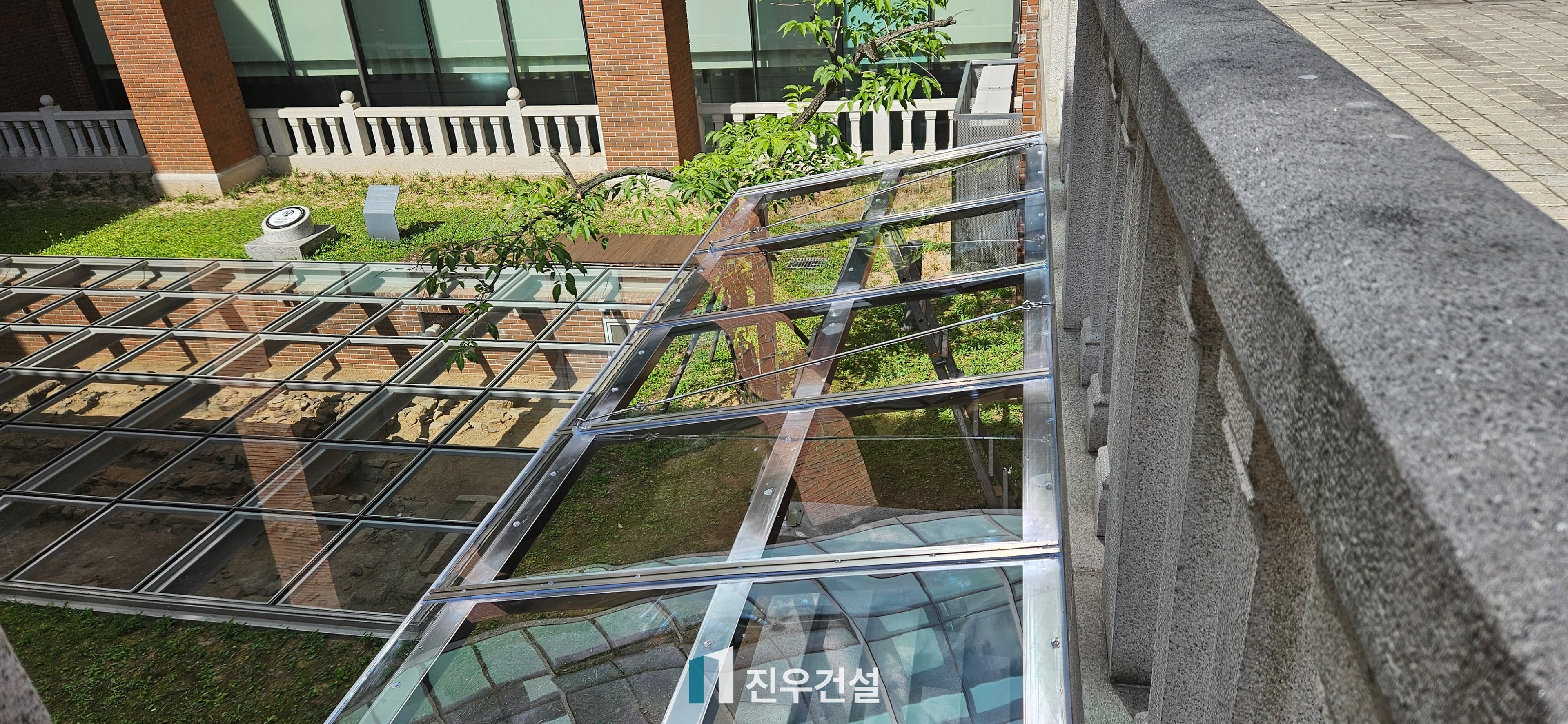 명동성당 차양막 설치 공사 시공사례 5번째 이미지