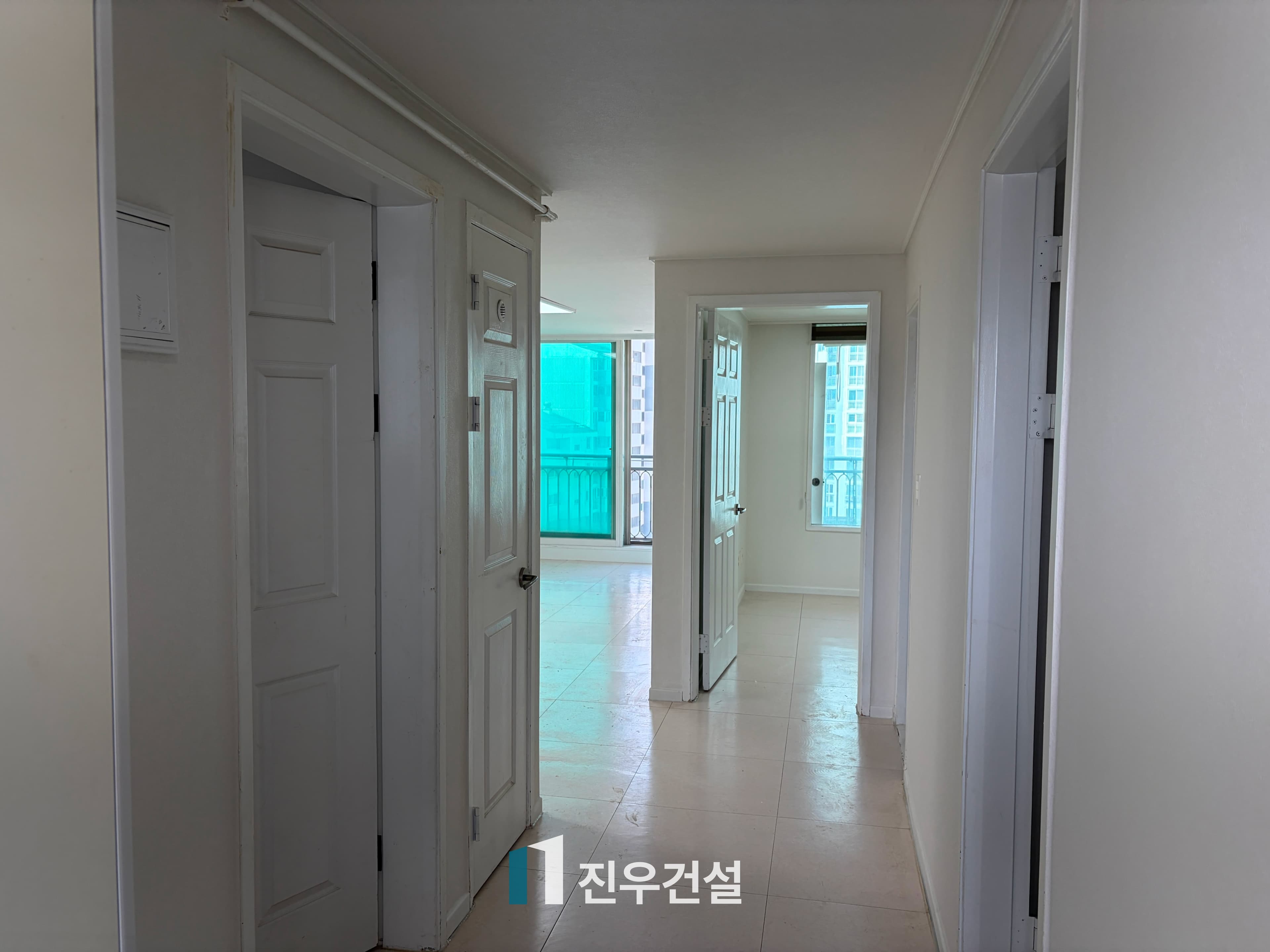 성내동 삼성래미안1단지아파트 25평인테리어 부분 리모델링 시공사례 4번째 이미지