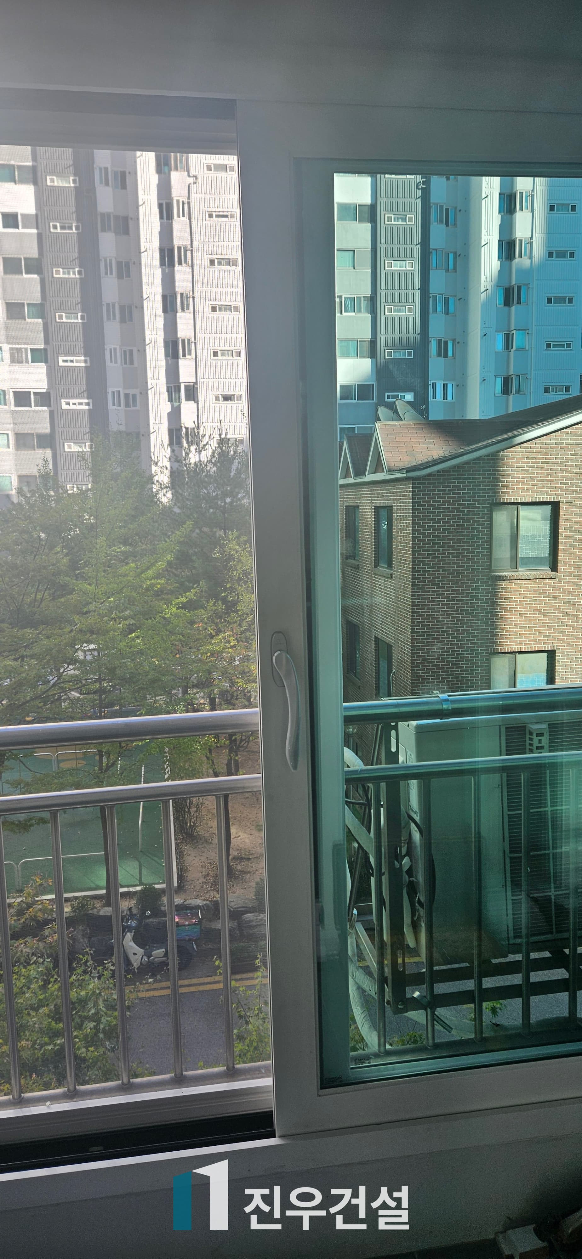 상계동 동아불암아파트 25평인테리어 샷시 교체 공사 시공사례 2번째 이미지