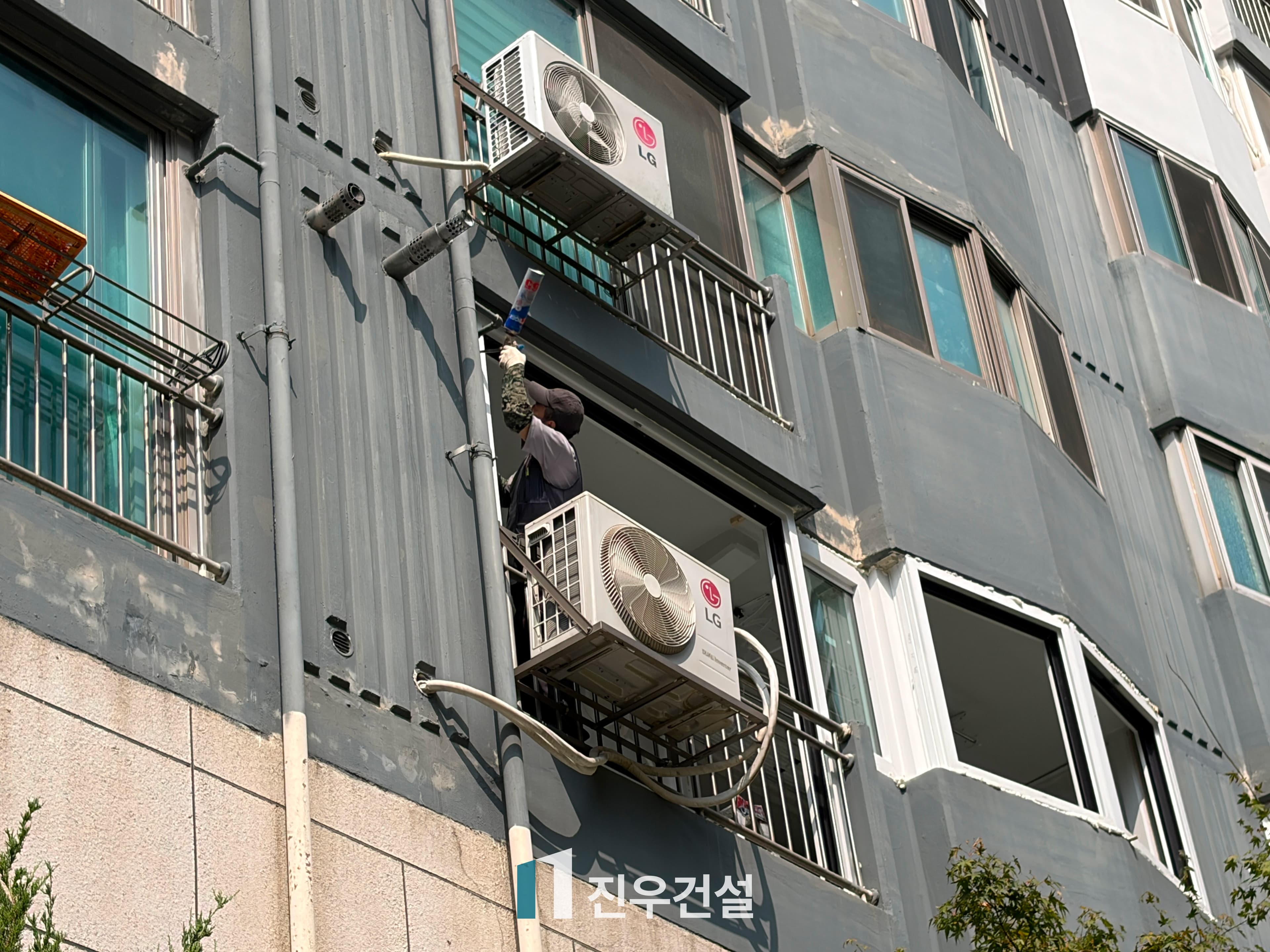 상계동 동아불암아파트 25평인테리어 샷시 교체 공사 시공사례 7번째 이미지