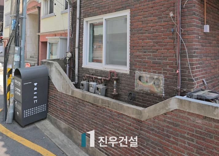 동숭동 단독주택 창문 빗물막이 차양막 공사 시공사례 1번째 이미지